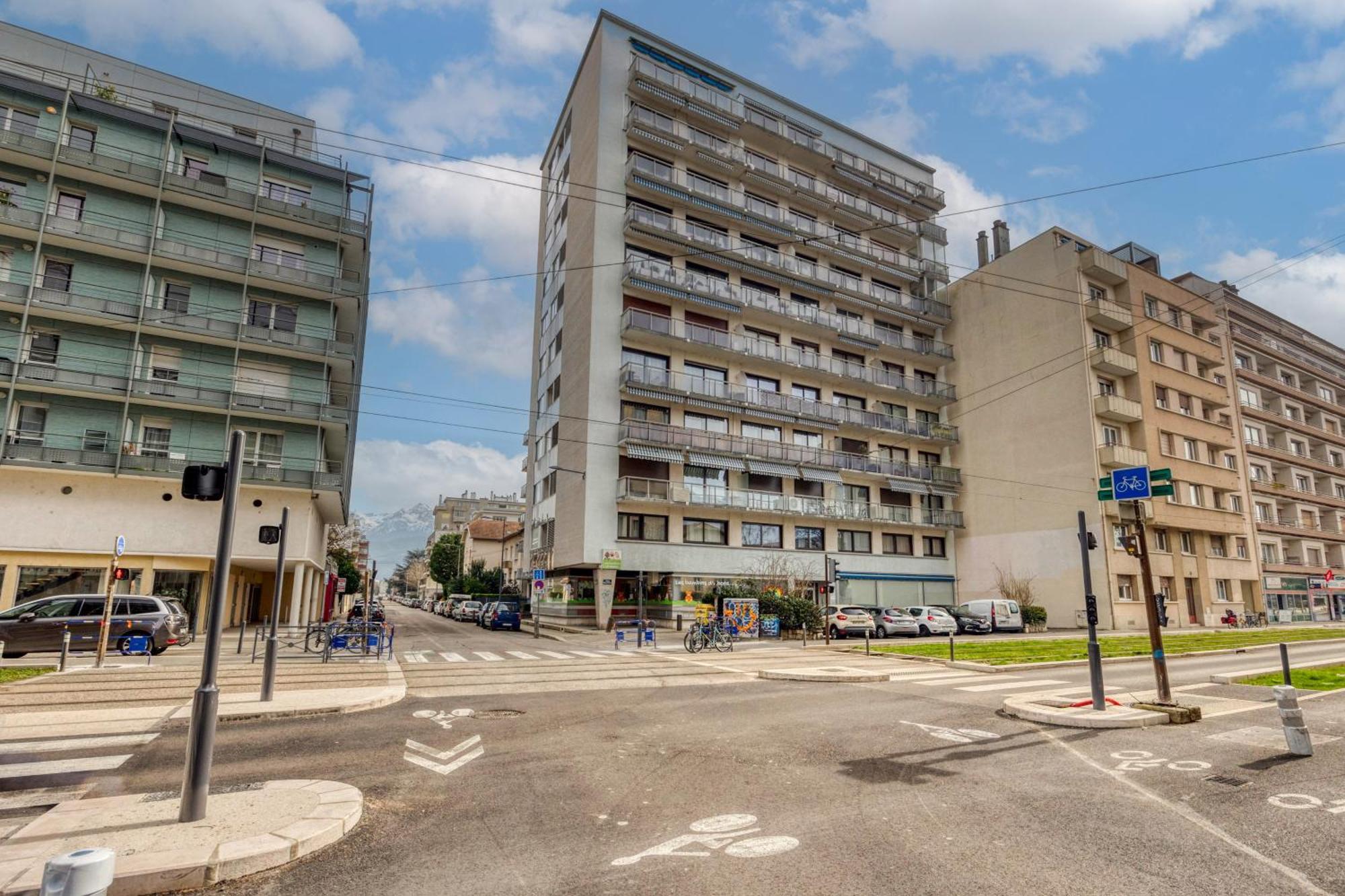 Apartmán Chez Flo Grenoble Exteriér fotografie
